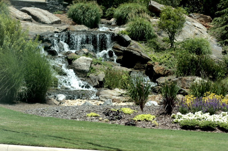 paysagiste-VARAGES-min_small-garden-waterfall-rocks-natural-landscape-nature-1593483-pxhere.com